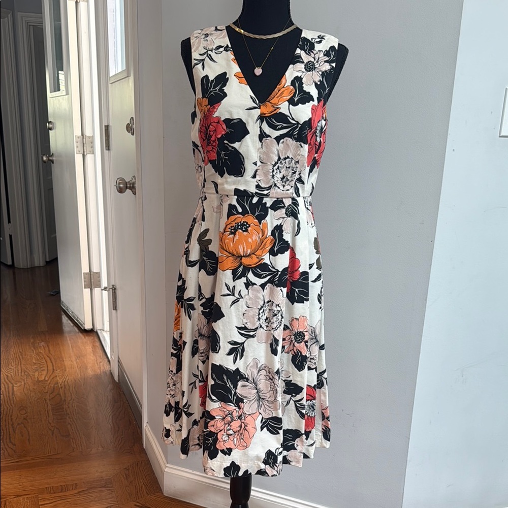 Ann Taylor Pink and White V-Neck Sleeveless Midi Dress